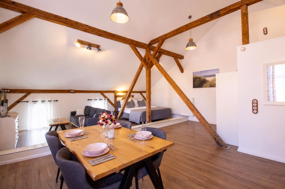 13 Ferienwohnung 'Exklusives Loft'