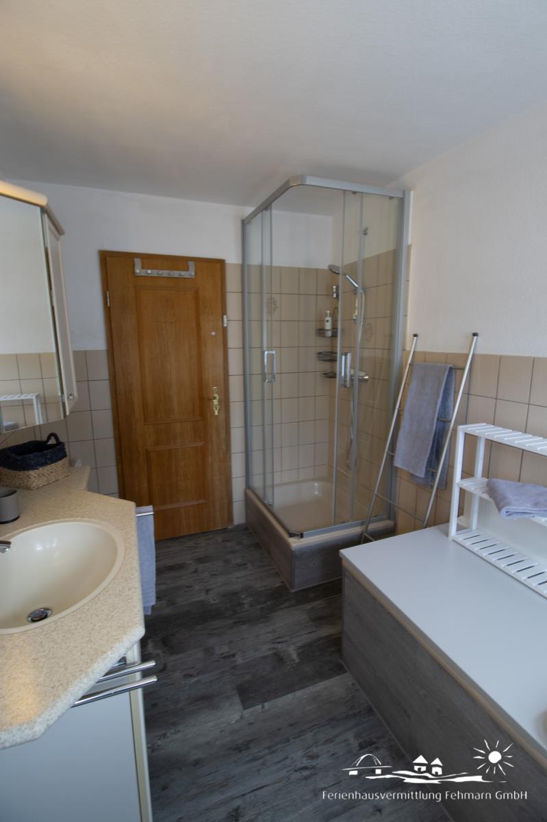 58 Ferienhaus 'Sonnenblick' mit Blick auf Fehmarnsundbrücke
